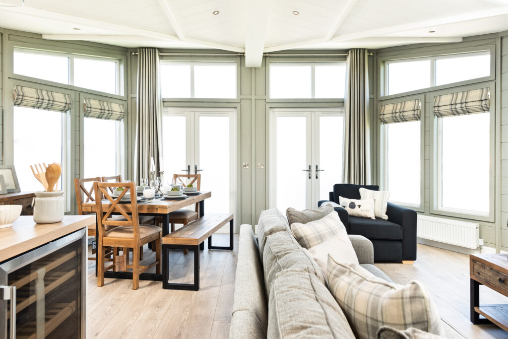 glass-house-lounge-02-1024x683