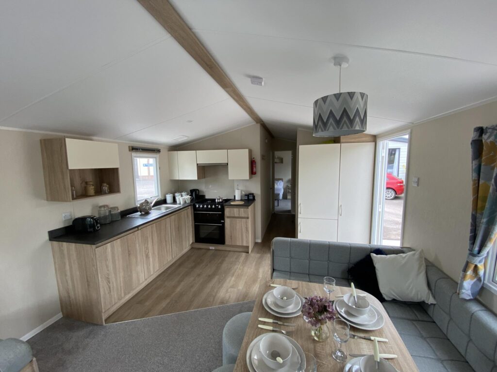 Living-RoomKitchen-1024x768