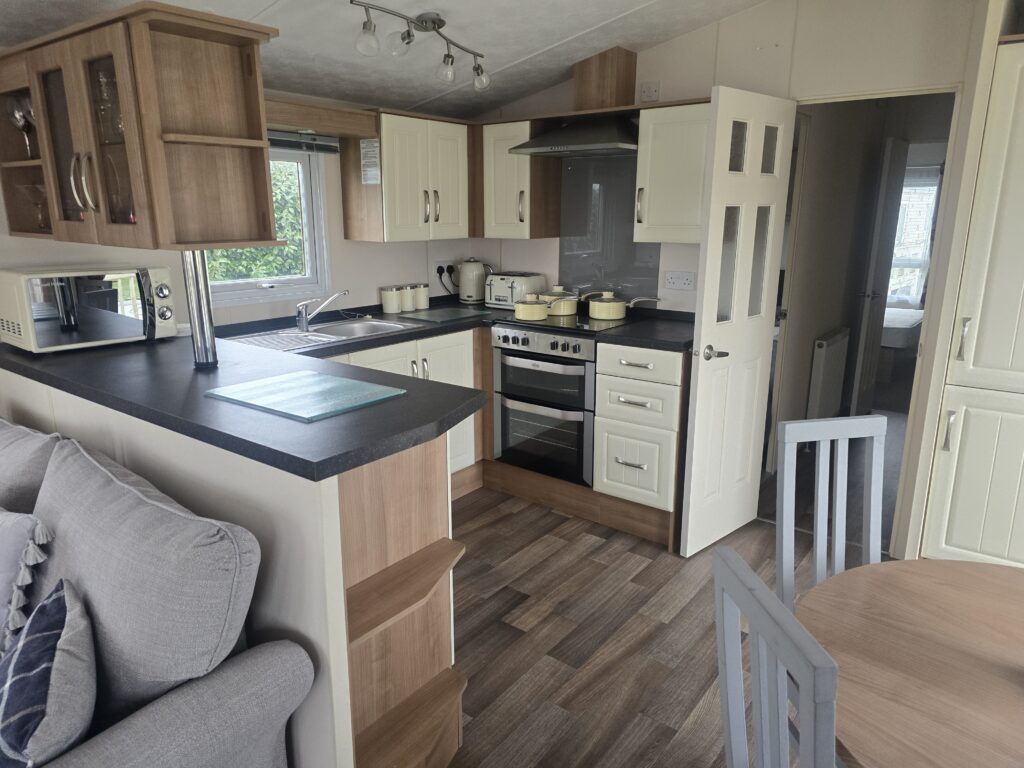 Kitchen-12-1024x768