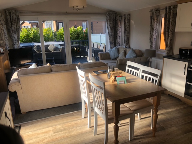 Willerby Dorchester lodge, interior kitchen