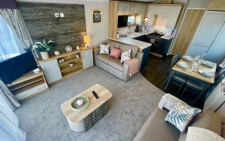 PD2_lounge1.202dd311