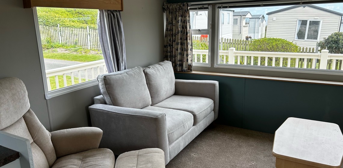 Static caravan holiday home for sale in Cromer – interior view