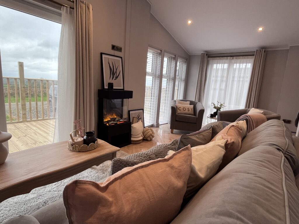 Living Room of Home available to purchase FREEHOLD in Cornwall