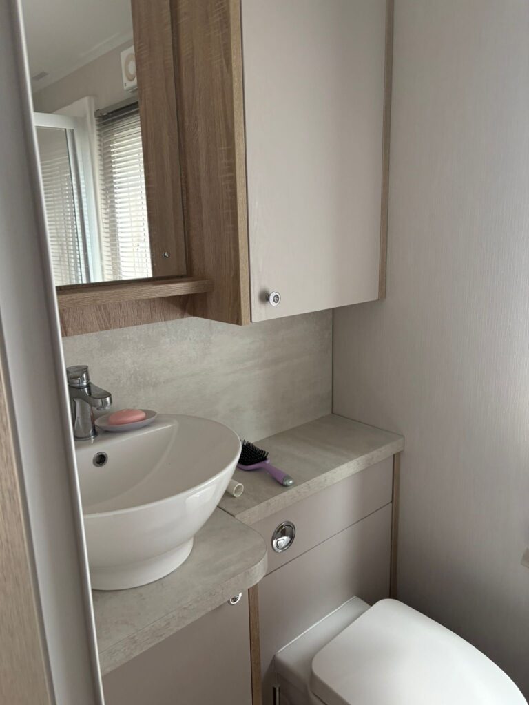 Shower-room-2-768x1024