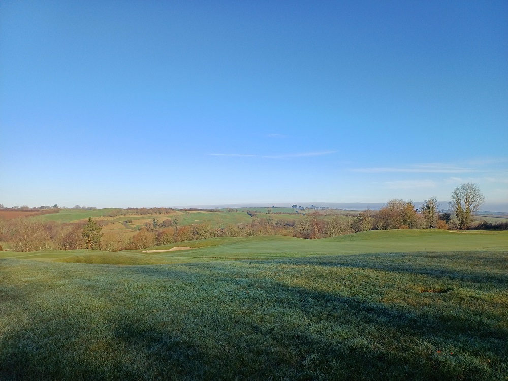 golf lodges for sale Dartmouth