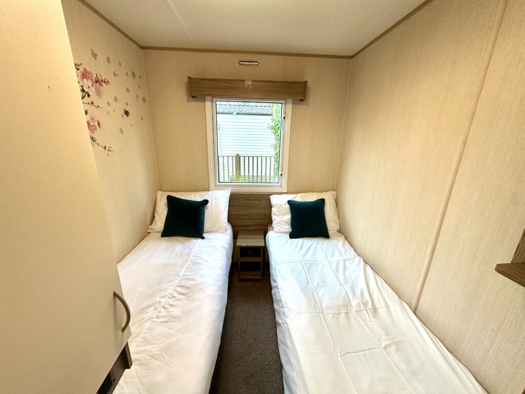 Twin-bed-2-1-1-1024x768