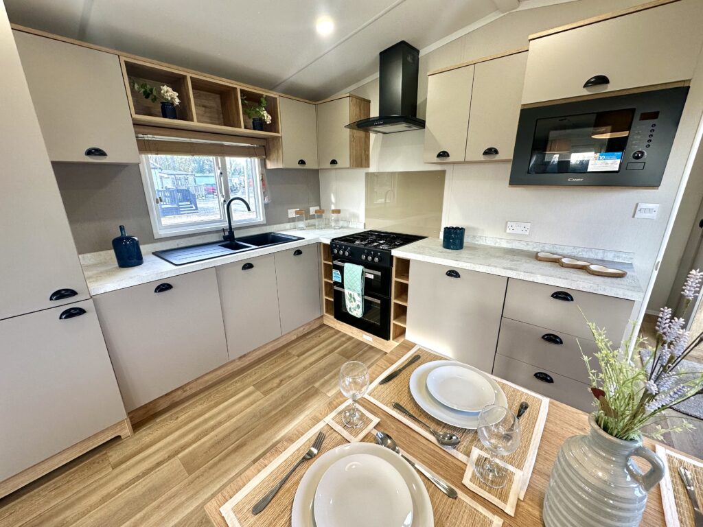 kitchen-overview-1024x768