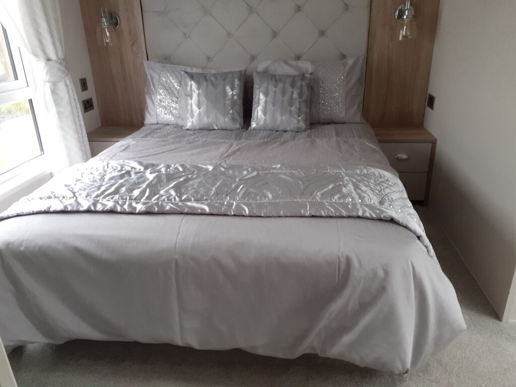 luxury holiday home rooms