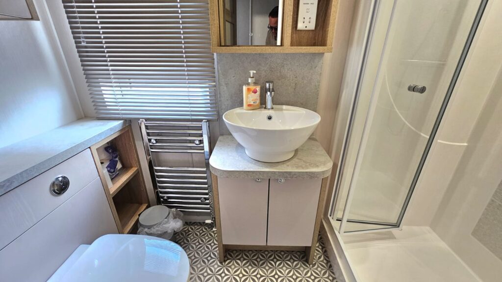 static caravans washroom