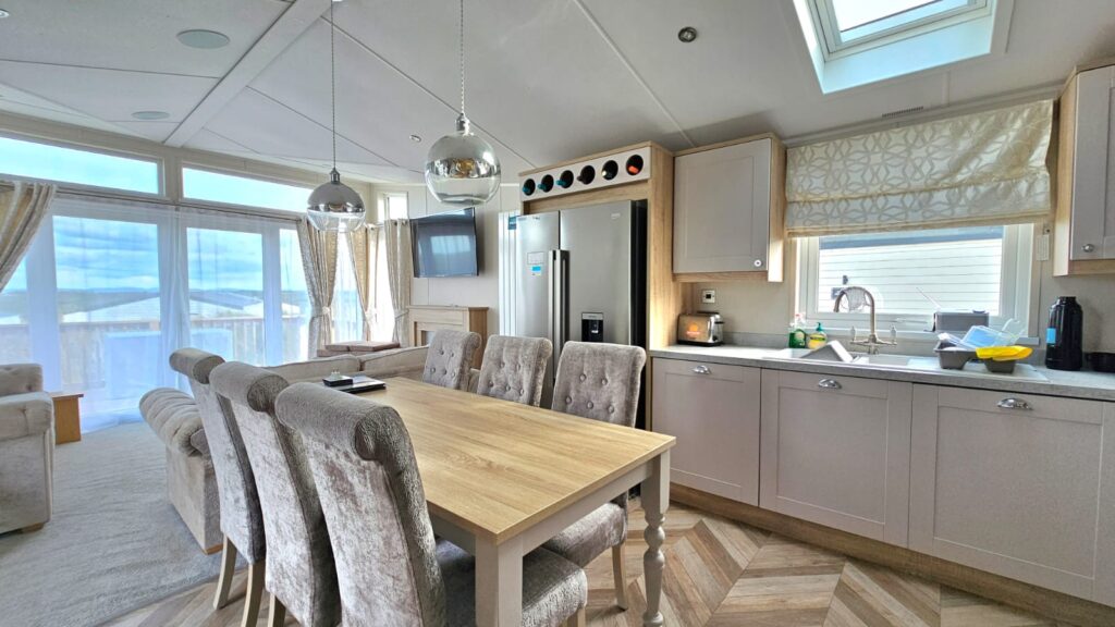 static caravans dining room