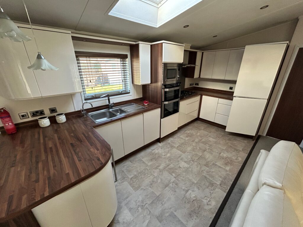 Kitchen-1024x768