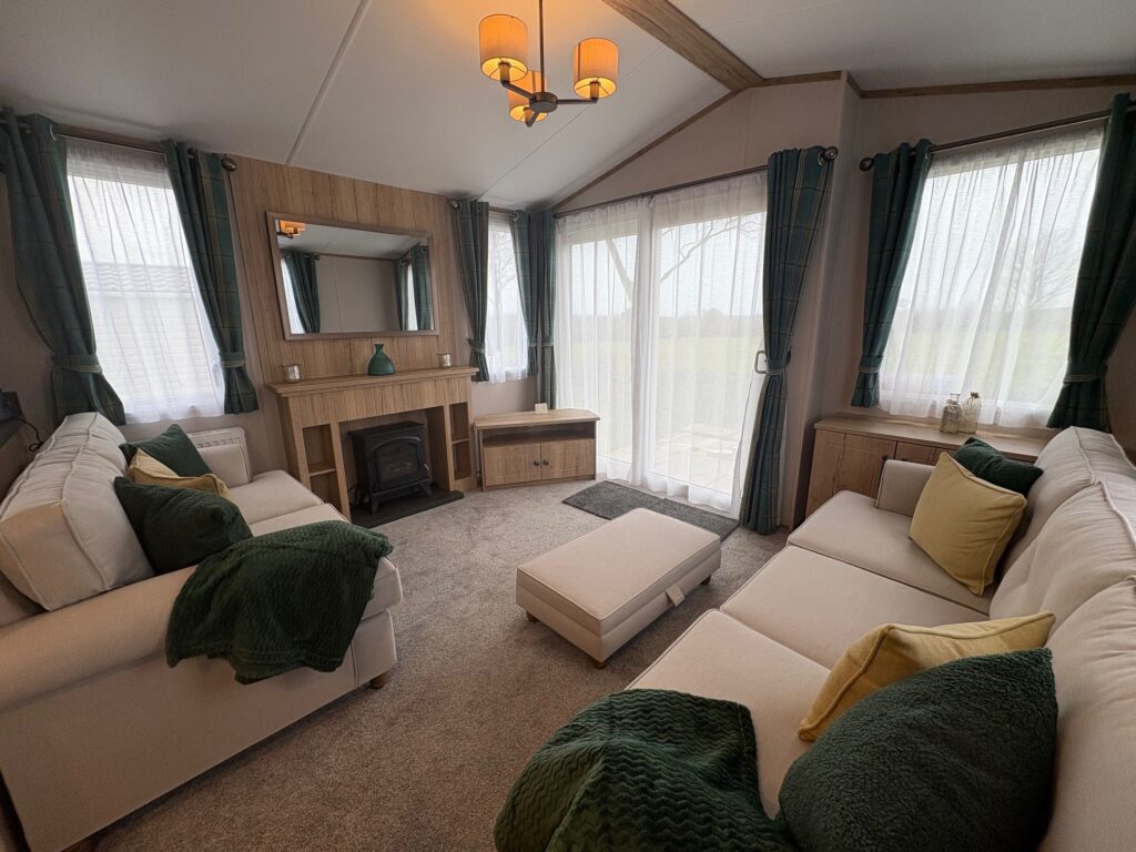 Lounge-5-1024x768