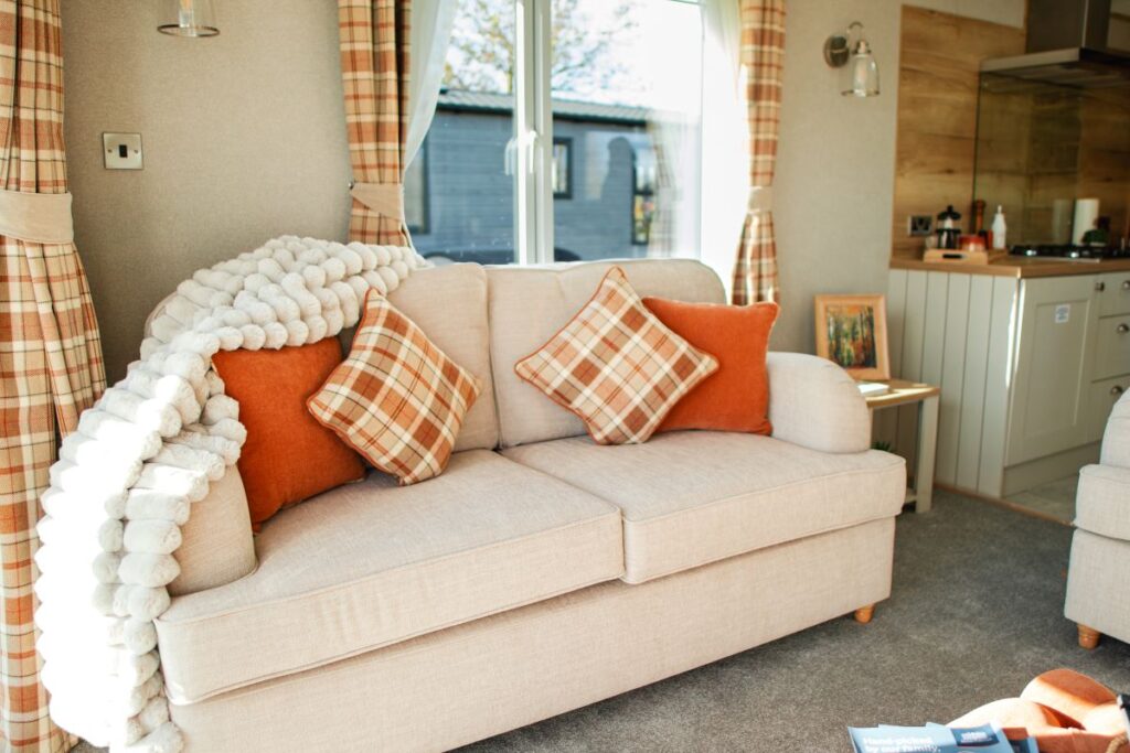 Brand New ABI Henley 3 Bed Holiday Home Bredon View Holiday Park exterior view – static caravan for sale on Parklink