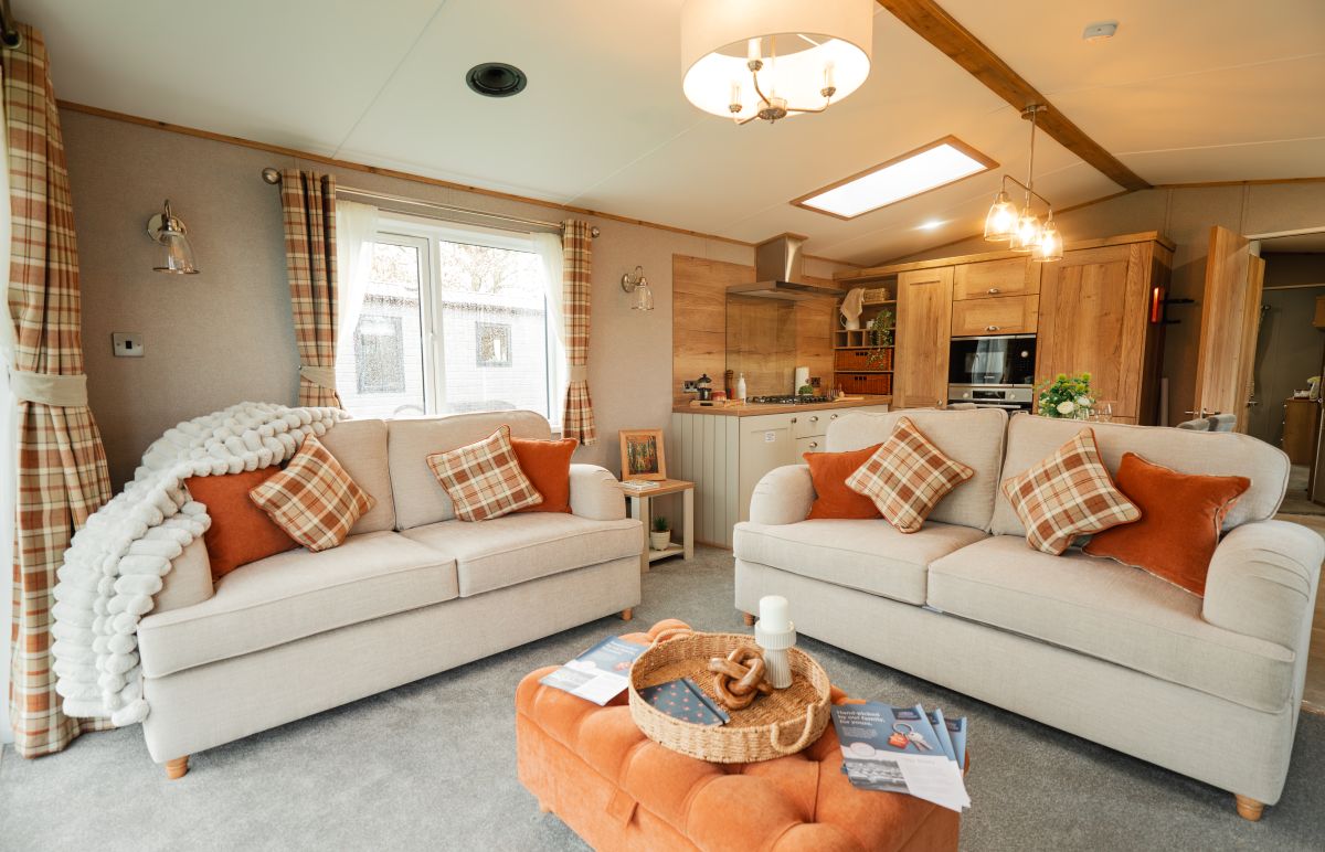 Static caravan holiday home for sale in Llwyngwril – exterior view