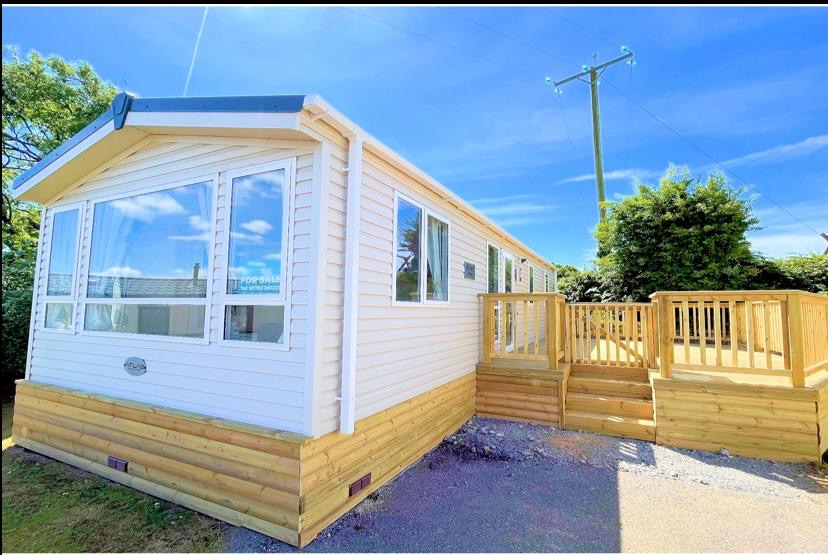 Private sale static caravan on the Gower
