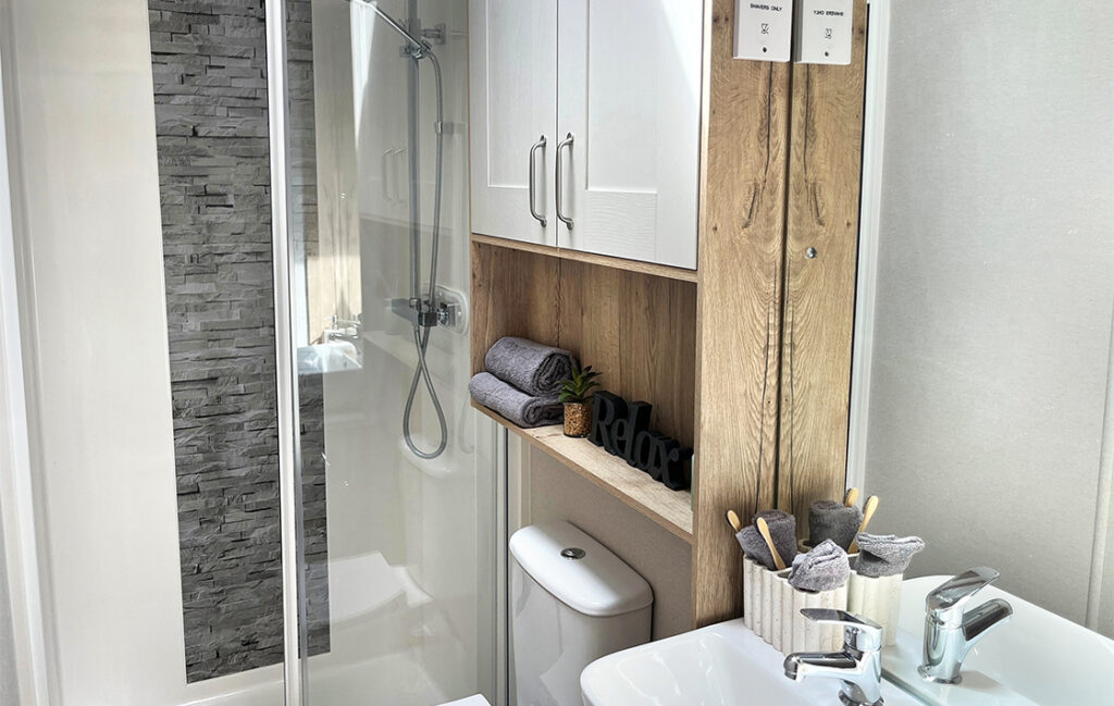 Shower-Room-EDIT-WEB-1024x649