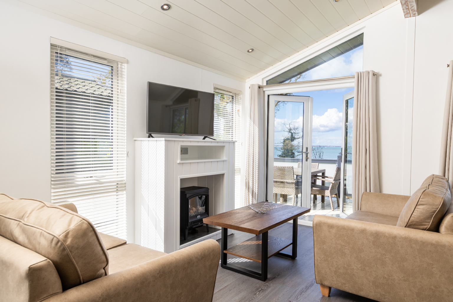 lodges and caravans for sale UK