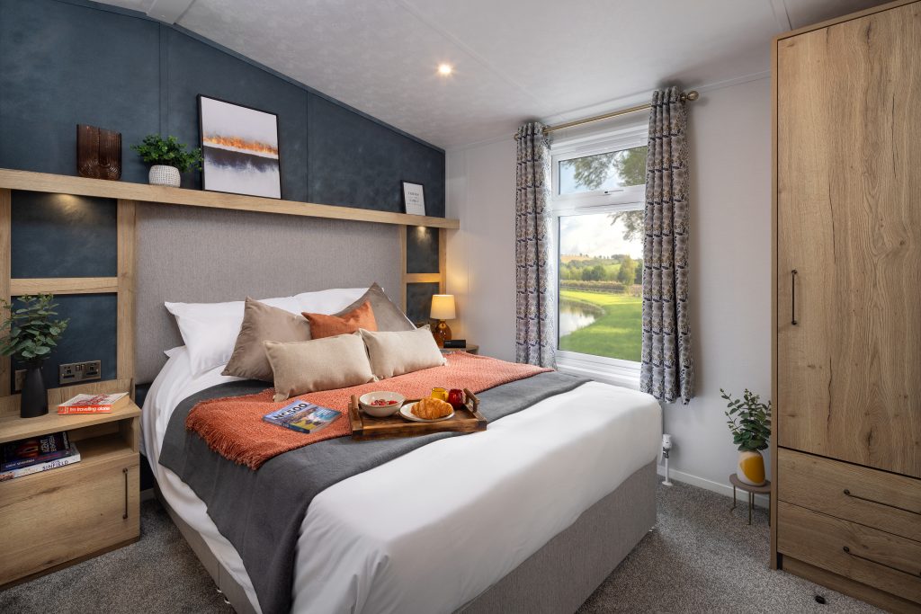 MASTER-BEDROOM-1024x683