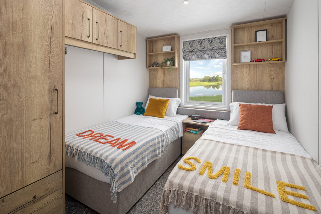 TWIN-BEDROOM-1024x683