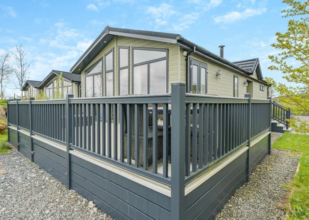 Tingdene Country with Hot Tub 2016 exterior view – static caravan for sale on Parklink