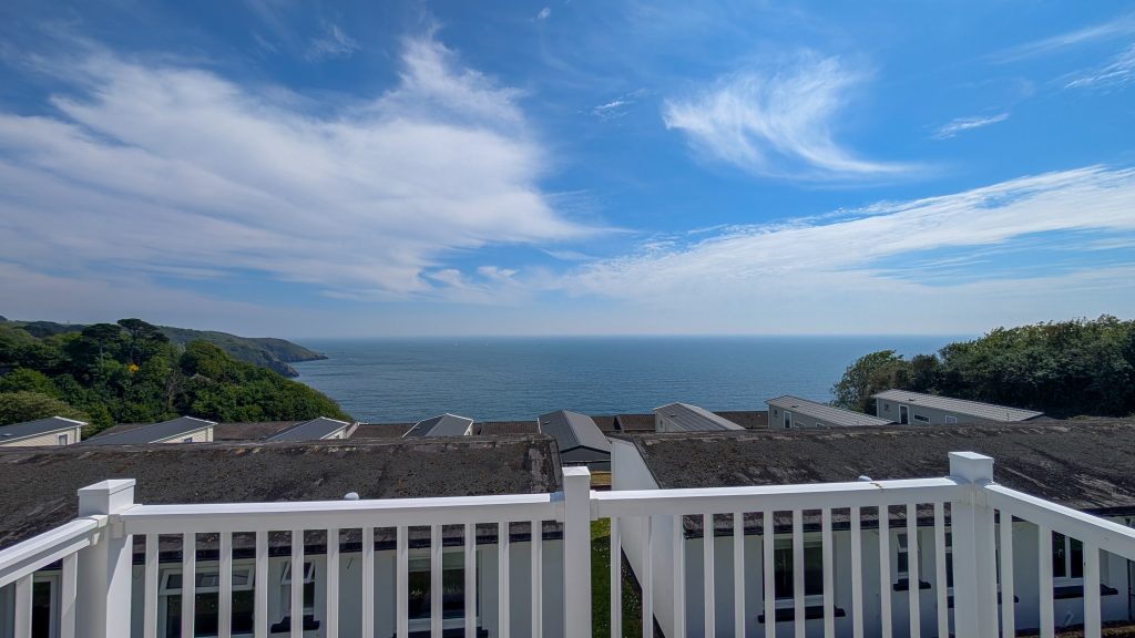 Willerby Avonmore interior view – pre-owned holiday home for sale