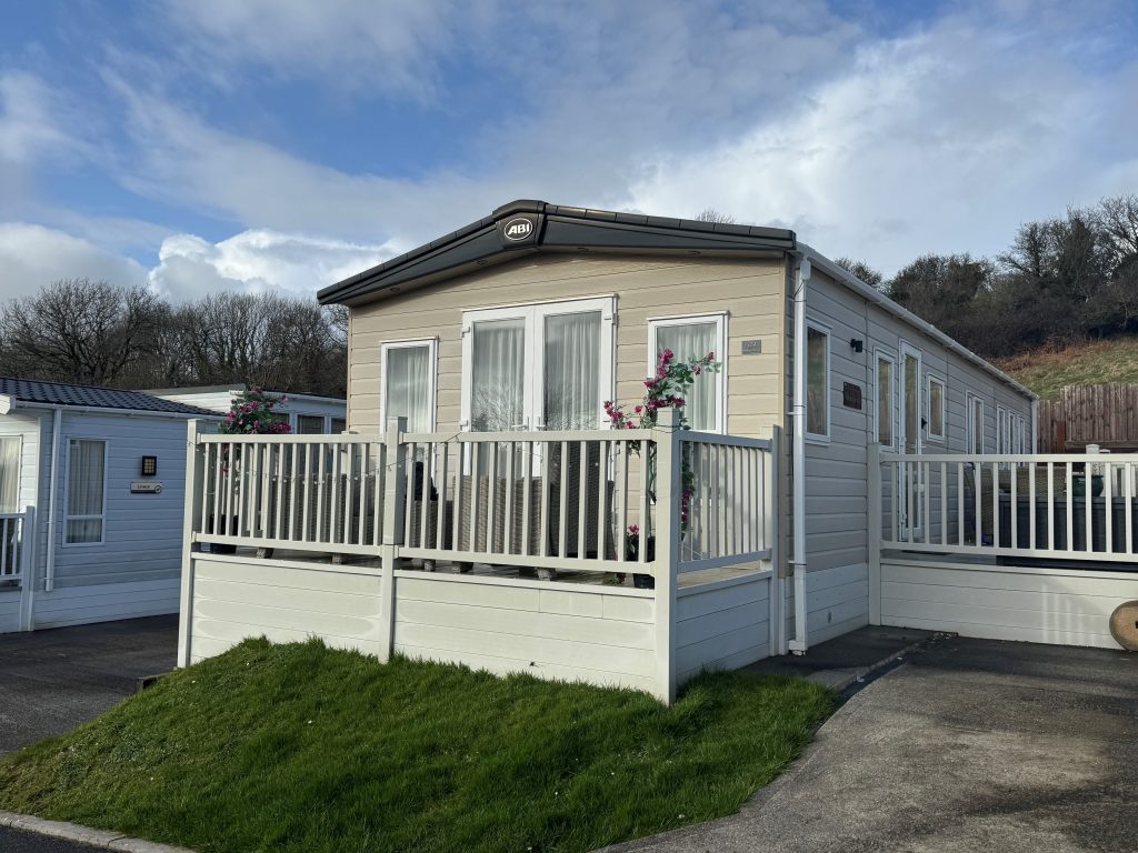 Plot-374-Decking-2-1024x768
