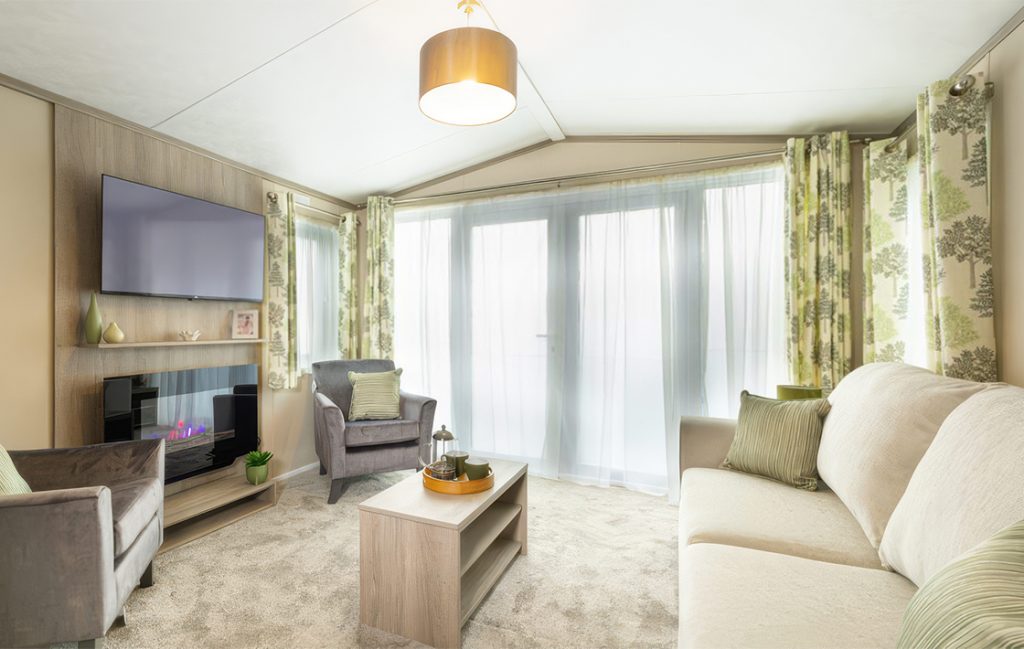 Regent_LivingRoom_4-WEB-1024x649