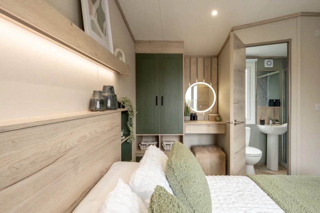 Ripley-Main-bedroom-1024x681