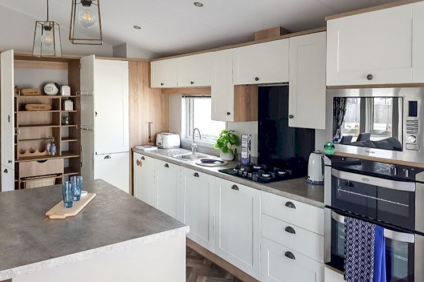 Willerby-Pinehurst-Kitchen-2