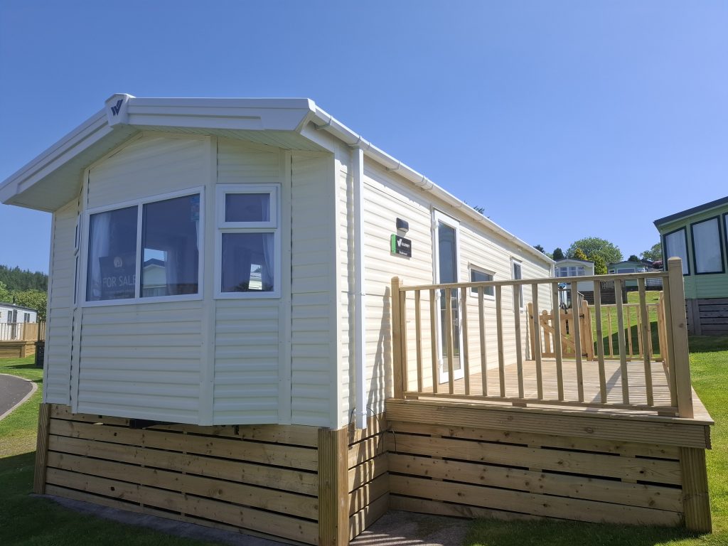 Willerby Brookwood B7 holiday home for sale at a UK holiday park – exterior view