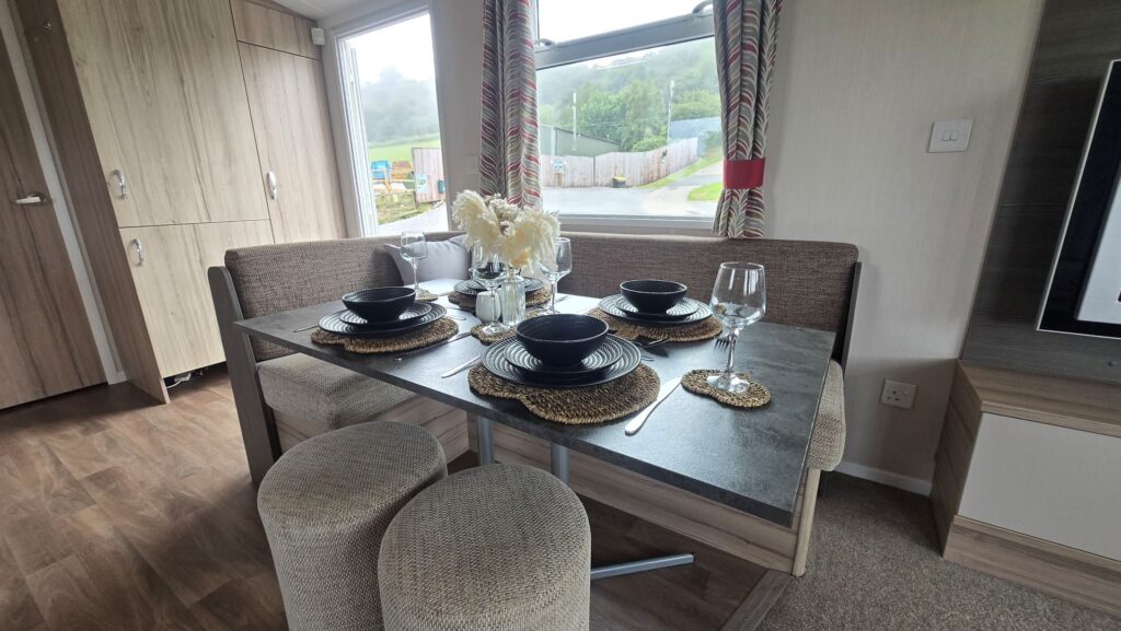 Dining-Area-2-1024x577