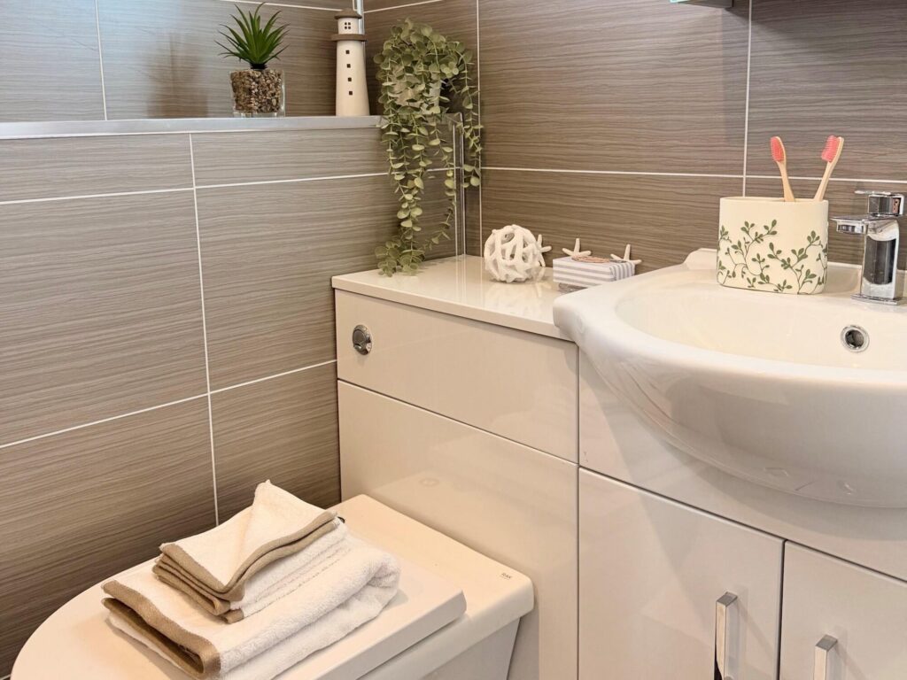 Eco-Custom-Homes-The-Shipley-Lodge-2022-CAR0060116-138553856-1024x768