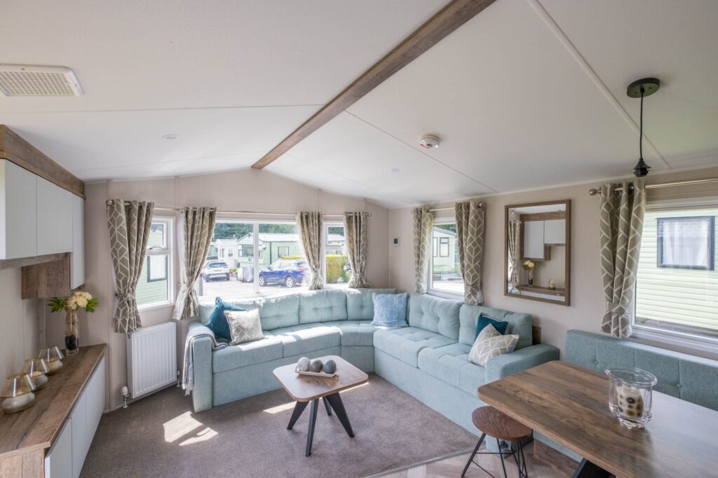 Fell-End-Willerby-Brookwood-Hall-More-5-1