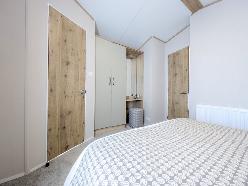 Hall-More-Atlas-Debonair-0426-0006-1024x771