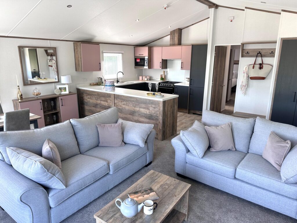 Willerby-Horsham-2024-VS849708-85500924-1024x768