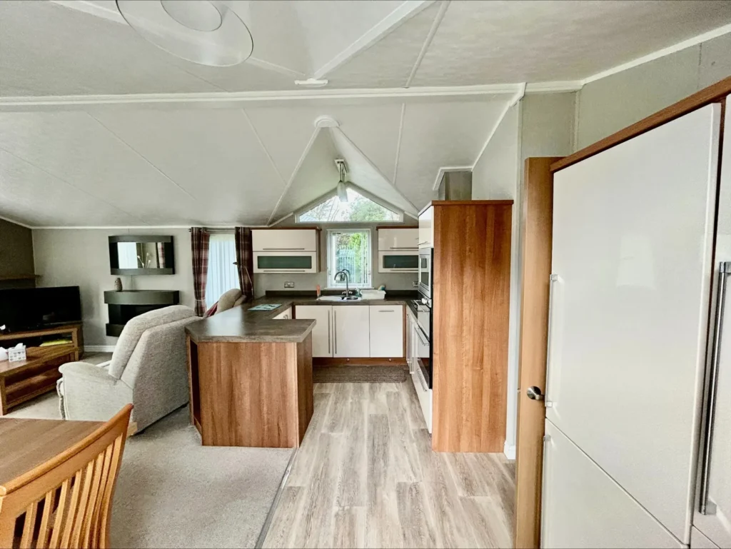 Willerby-New-Hampshire-2011-VS902367-139406988-1024x769
