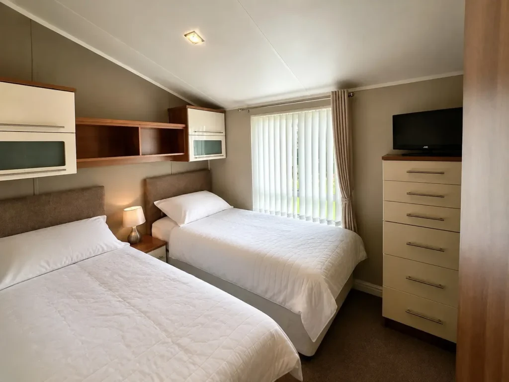 Willerby-New-Hampshire-2011-VS902367-142956876-1024x768