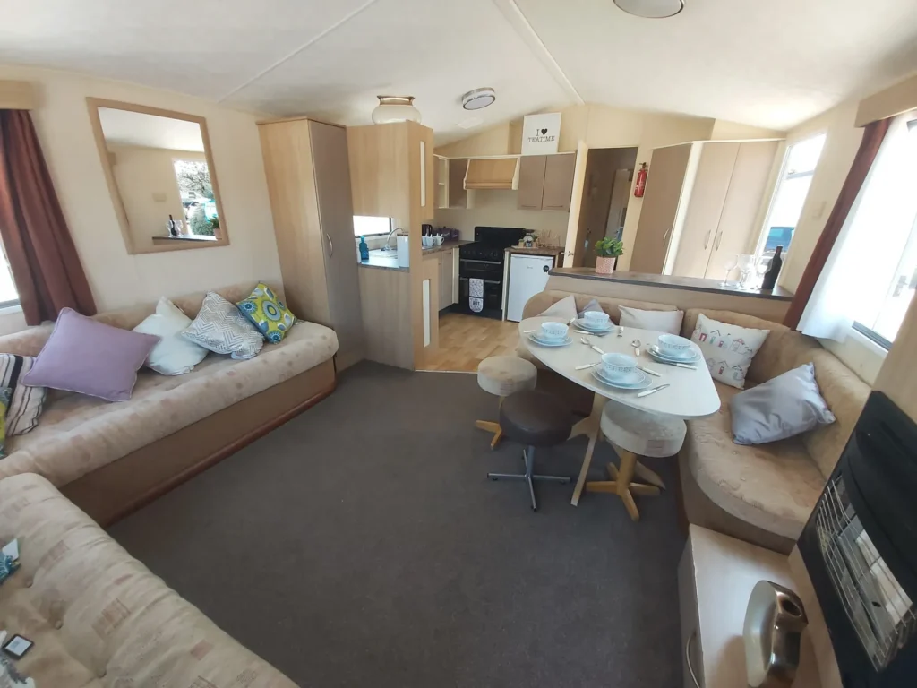 Willerby-Rio-Gold-2011-CAR0028718-106229530-1024x768