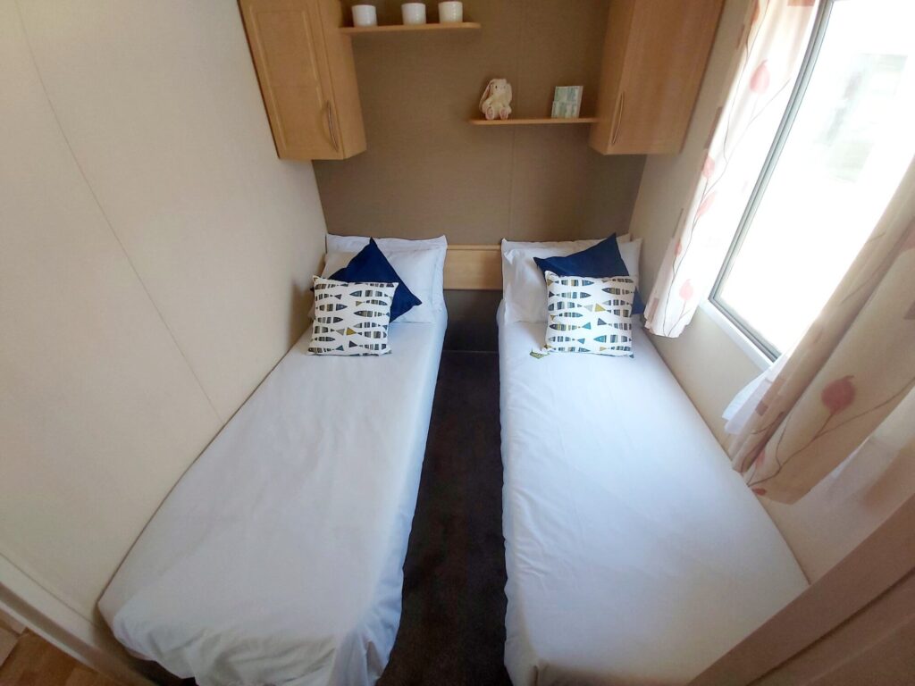 Willerby-Rio-Gold-2011-CAR0028718-106229564-1024x768