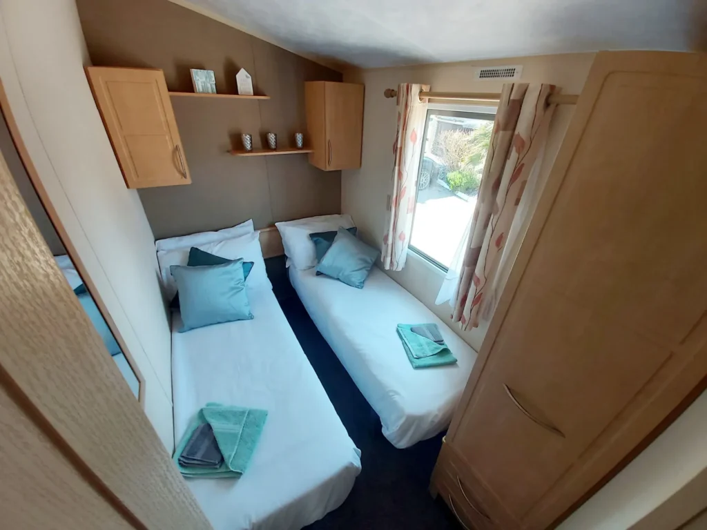 Willerby-Rio-Gold-2011-CAR0028718-106229598-1024x768