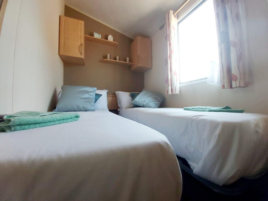 Willerby-Rio-Gold-2011-CAR0028718-106229616-1024x768