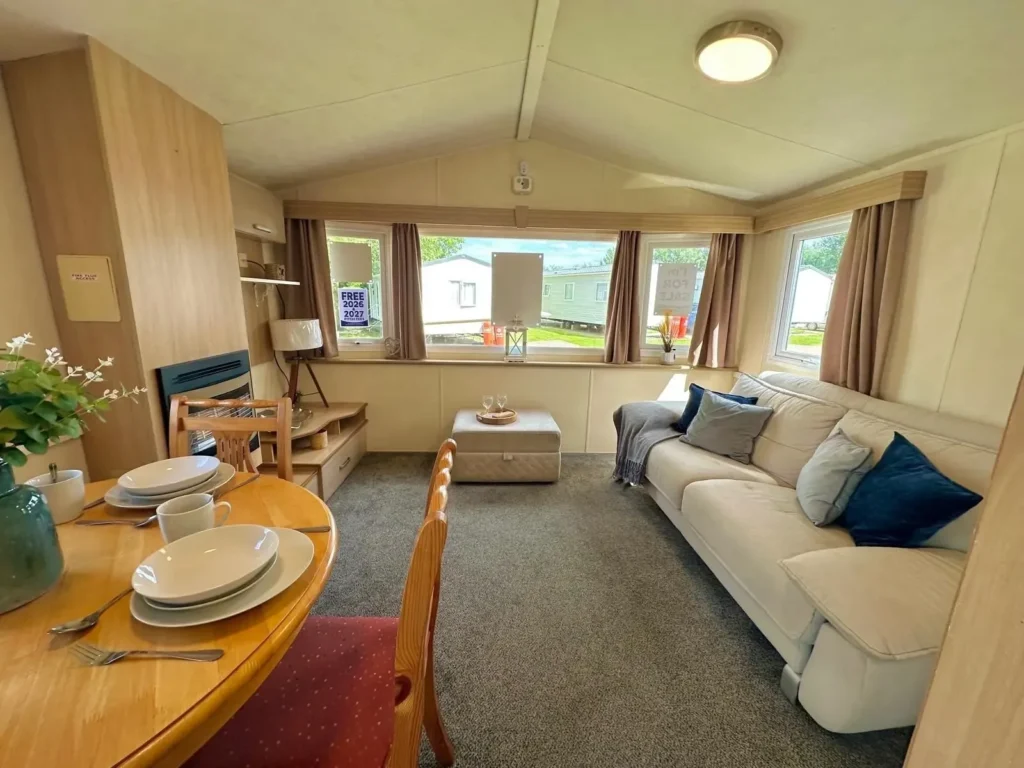Willerby-Rio-Gold-2011-pkK57jBDhS-143120690-1024x768