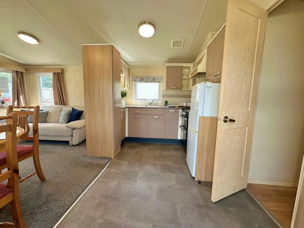 Willerby-Rio-Gold-2011-pkK57jBDhS-143120707-1024x768