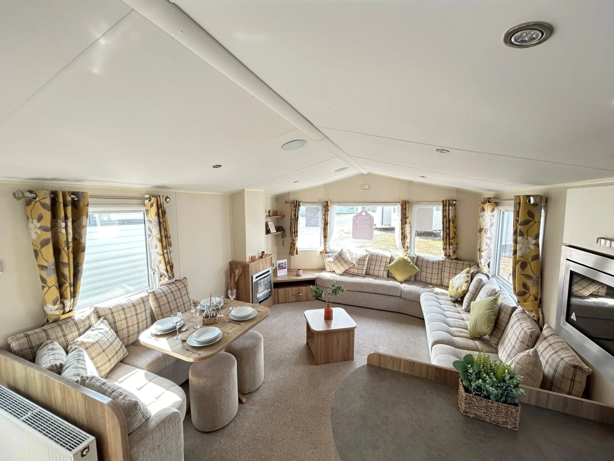 2015 Willerby Rio holiday home for sale at a UK holiday park