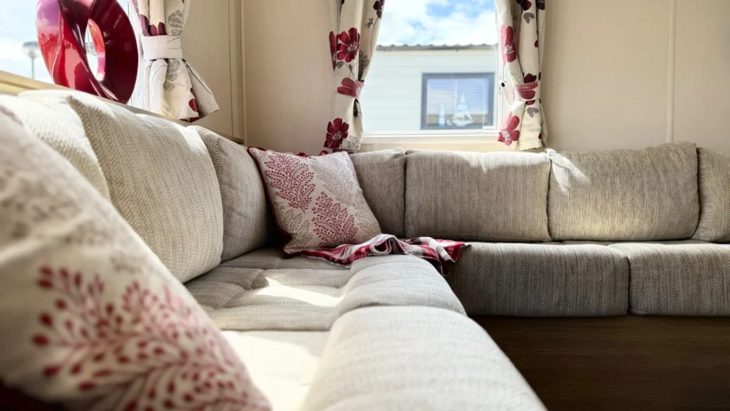 Willerby-Vacation-2014-CAR0028233-140106362-1024x576