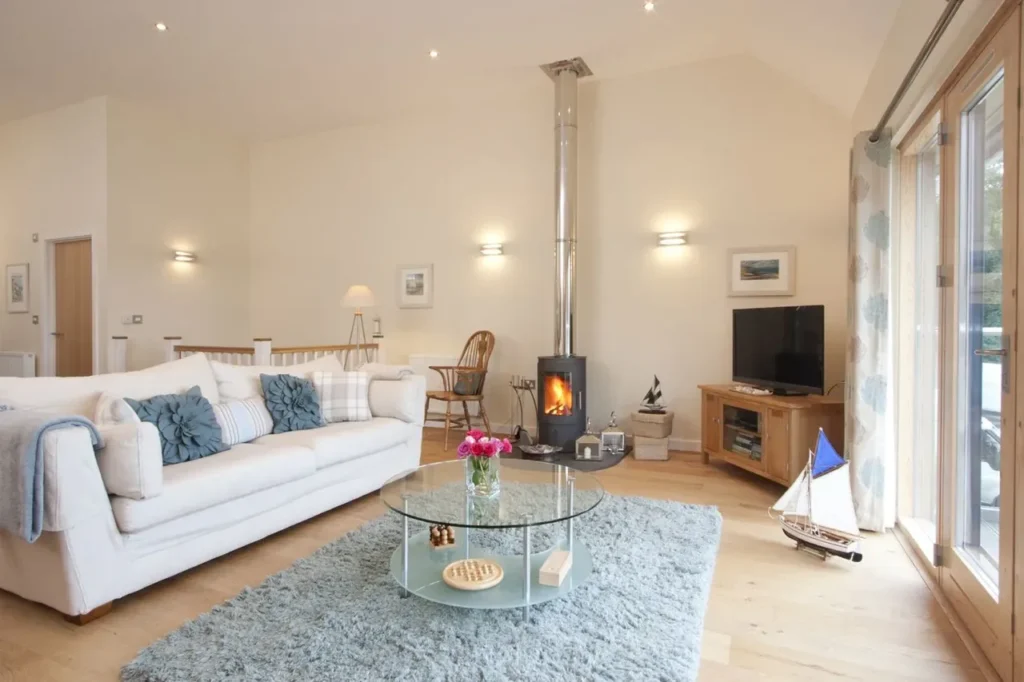 Eco lodge for sale near looe