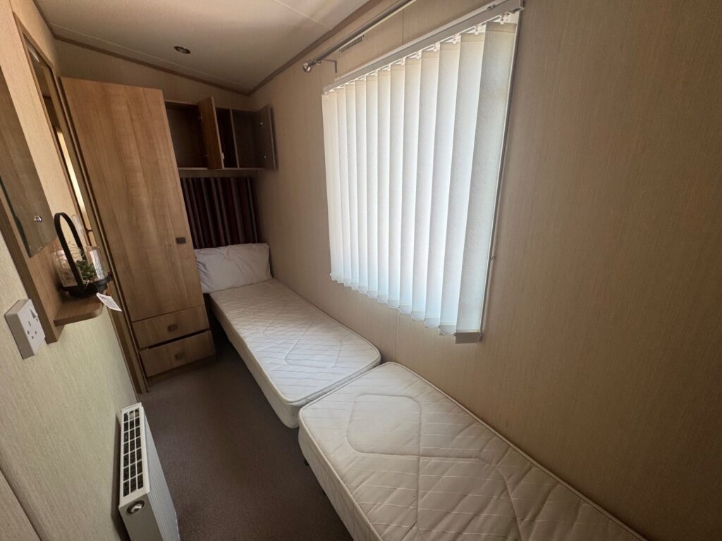 ABI-Sunningdale-Twin-bedroom-1B-1024x768