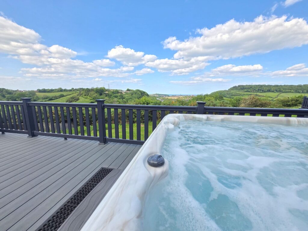 Hot-Tub-Sea-Views-3-1024x768