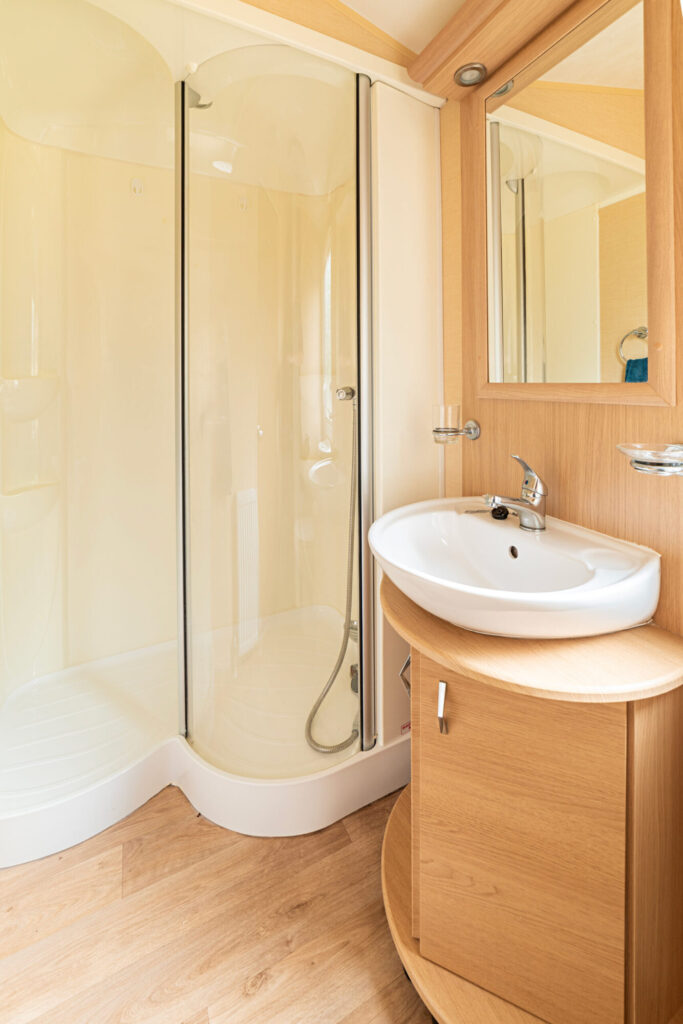 Willerby-Winchester-14-683x1024