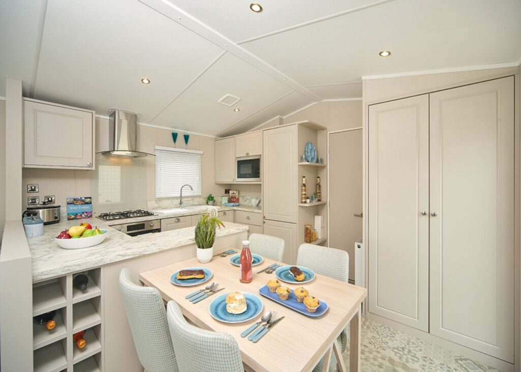 carnaby-lakehouse-ps-3-1024x732